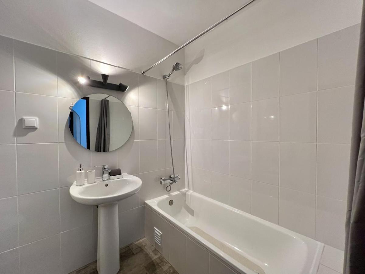 10 By Homing Appartement *